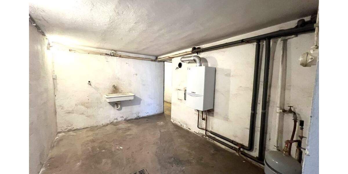 Doppelhaushälfte mit 5 Zi. + Garage auf weitläufigem Gartengrundstück in Dortmund Brackel 5 zimmer