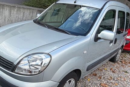 Renault Kangoo 160.000 km 3.000 &euro; Essen 45147