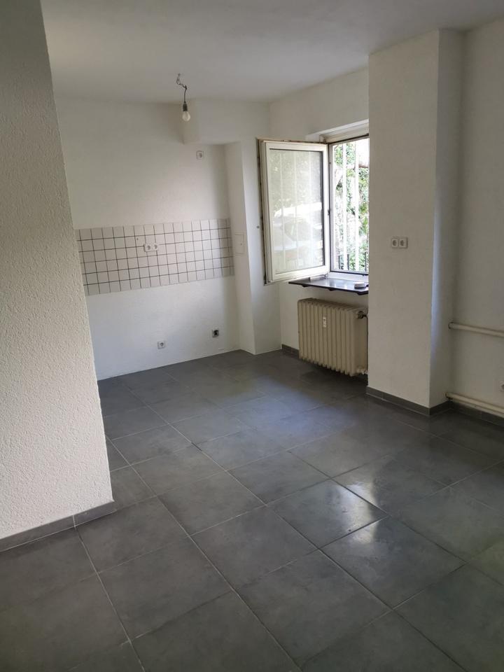 Helle 1,5-Zimmer-Wohnung Nähe Rathausgalerie – zentral&uni-nah zimmer