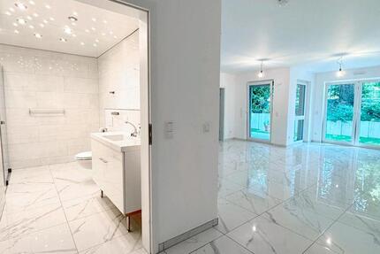 Neuwertige 2-Zimmer-Wohnung mit Terrasse und TG-Stellplatz 2 zimmer