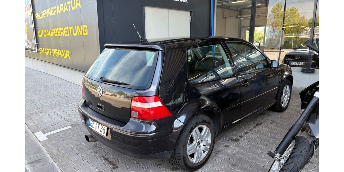VW Golf 239.000 km 3.000 &euro; Gelsenkirchen 45883