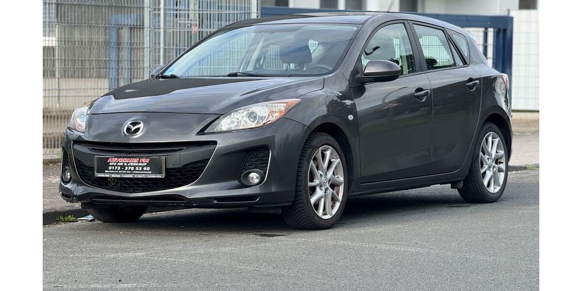 Mazda 3 102.000 km 6.890 &euro; Oer-Erkenschwick 45739