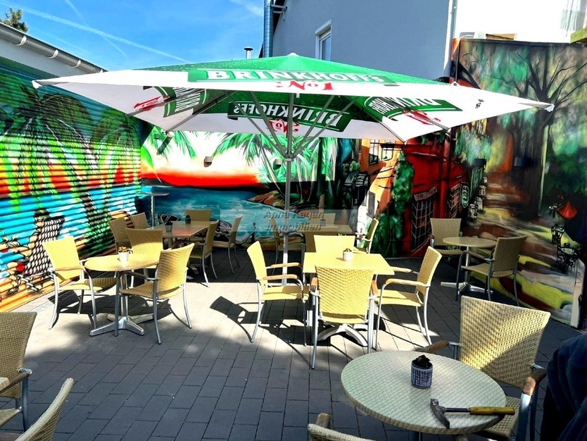 Gastrogewerbe mit einer Außenterrasse sucht neuen Mieter!!! zimmer