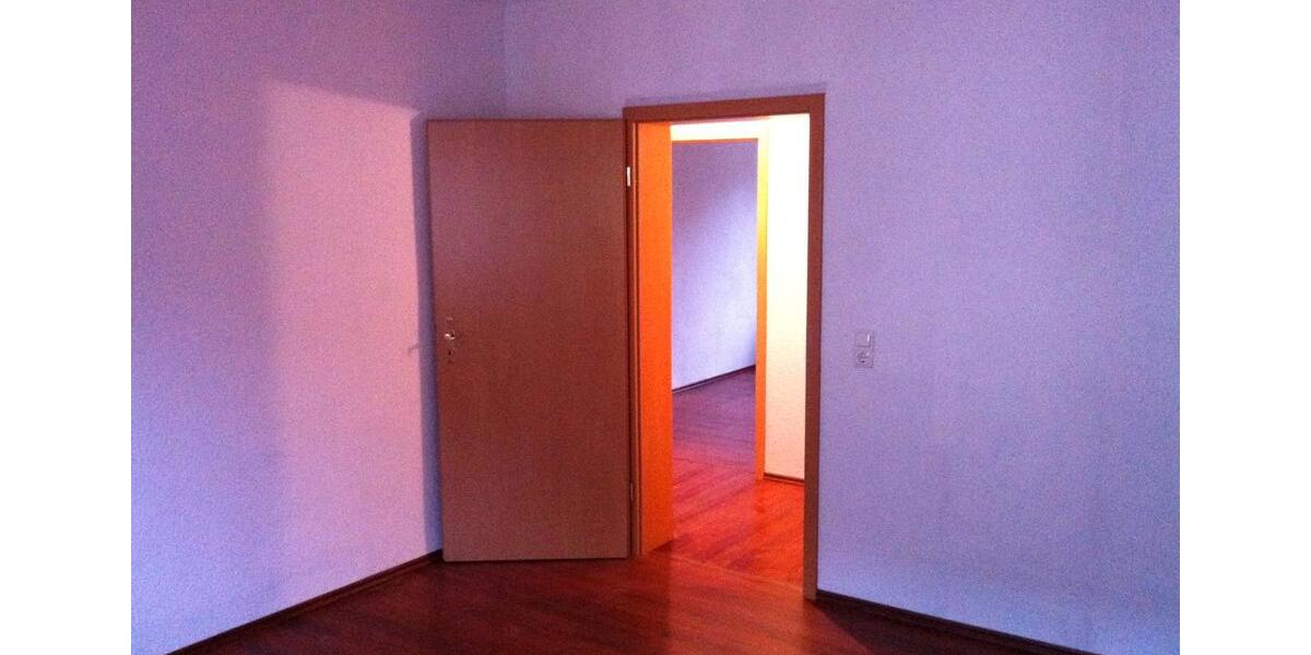 Mehrfamilienhaus, Wohnhaus Essen Stadtbezirk III - 15 Zimmer, 347 m&sup2;, 610.000&euro; | Angebot:26951707