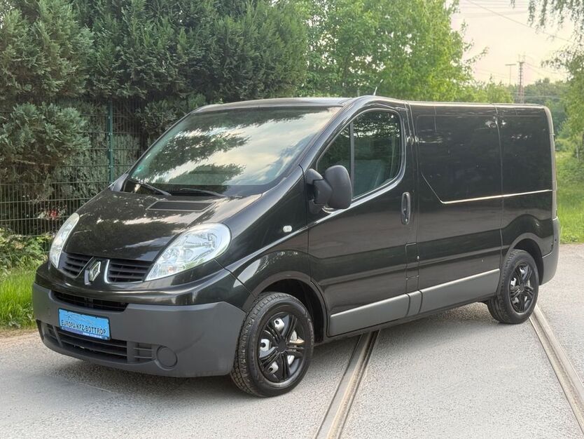 Renault Trafic 240.000 km 4.999 € Bottrop 46238
