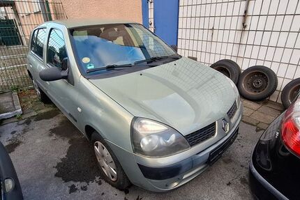 Renault Clio 123.700 km 1.990 &euro; Dortmund 44339
