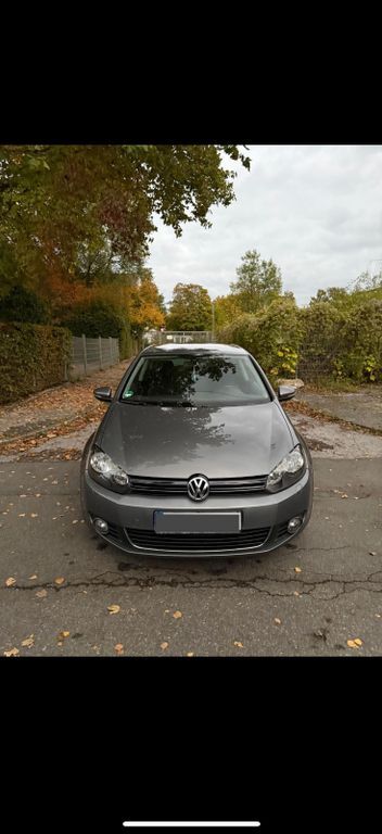 VW Golf 202.000 km 7.500 € Essen 45143