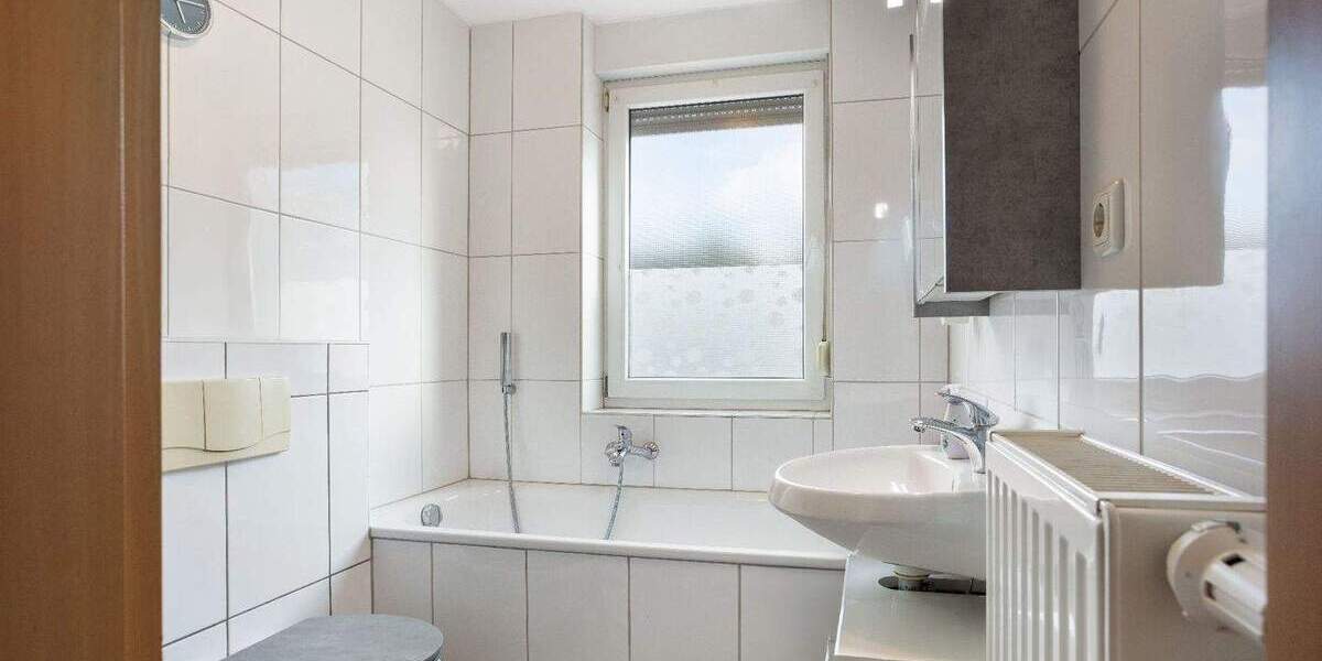 Energetisch gut modernisiertes Reihenmittelhaus mit Garten, Stellplatz, Wallbox und Photovoltaik 5 zimmer