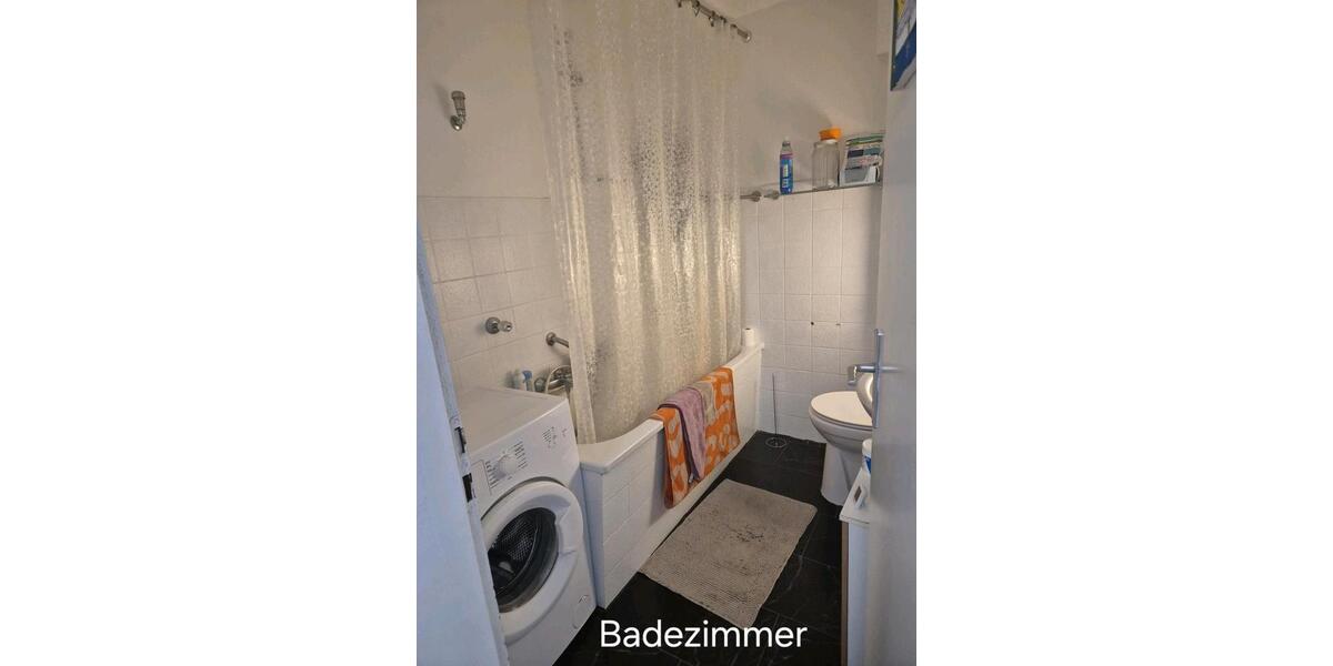 Dachgeschoßwohnung Oberhausen Alt-Oberhausen - 3.5 Zimmer, 64 m&sup2;, 750&euro; | Angebot:26297447