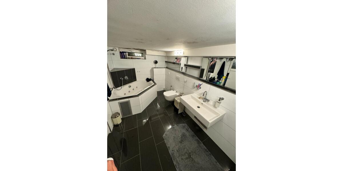 Reiheneckhaus Einfamilienhaus mit großem Garten & großer Garage zimmer