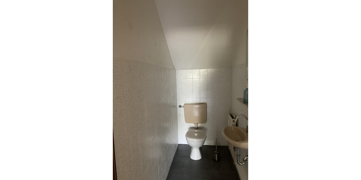 Dachgeschoßwohnung Castrop-Rauxel Becklem - 3.5 Zimmer, 78 m&sup2;, 483&euro; | Angebot:26329894