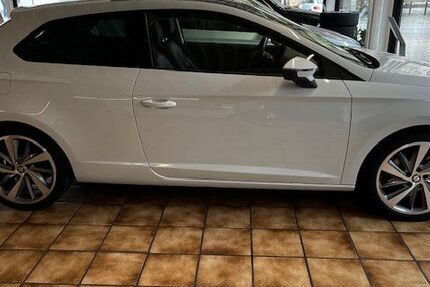 Seat Leon 84.000 km 11.200 € Hattingen 45529