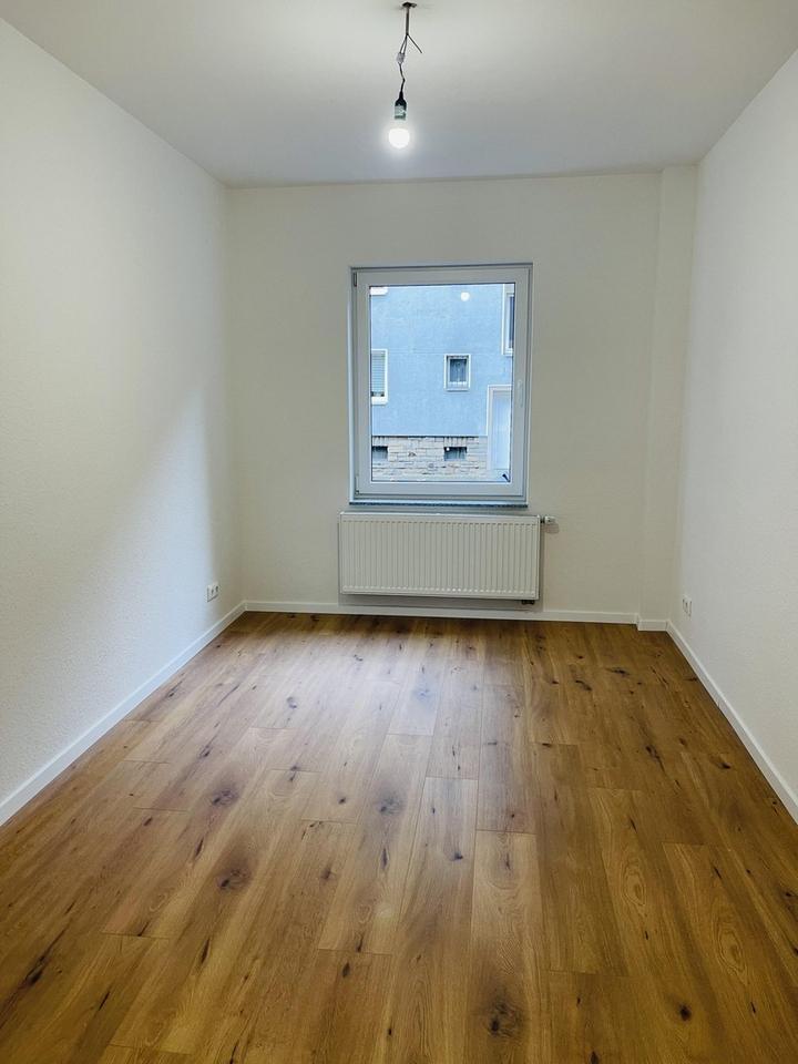 +++Erstbezug nach Sanierung+++ 4-Zi. Erdgeschosswohnung inkl. Terrasse zimmer