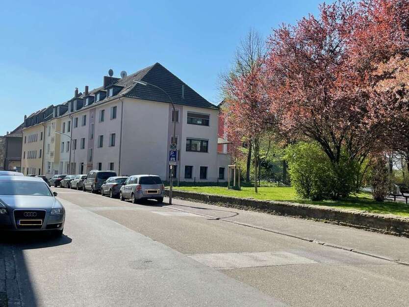 Wohnung zum Kaufen in Witten 198.000 € 90 m² 5 zimmer