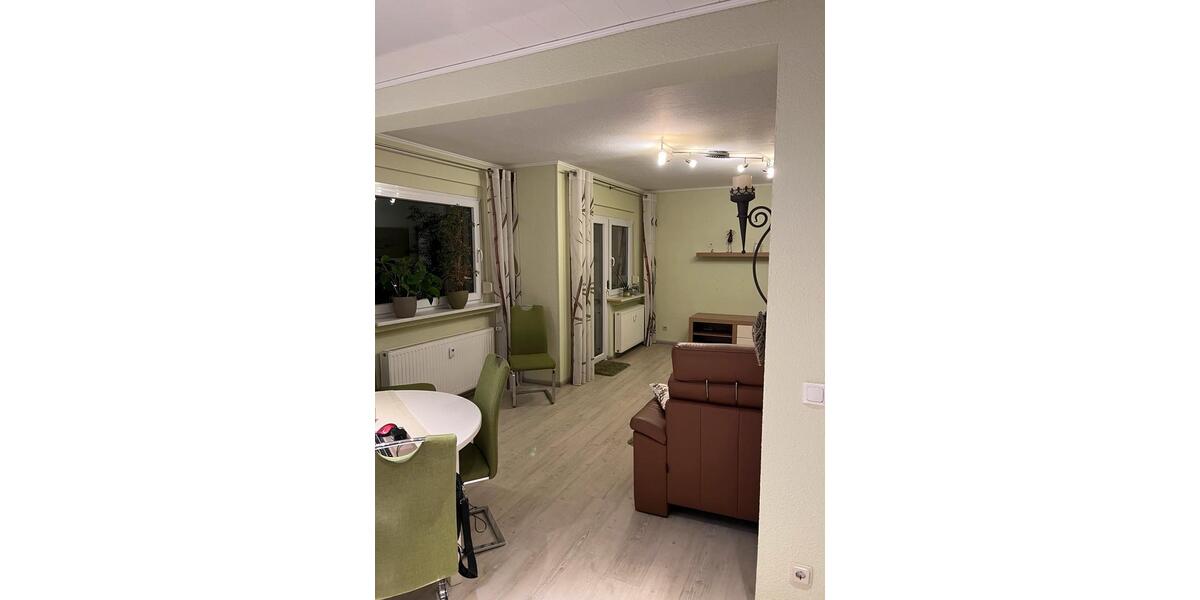 Privatverkauf, möblierte Eigentumswohnung mit herrlichen Ausblick 2.5 zimmer