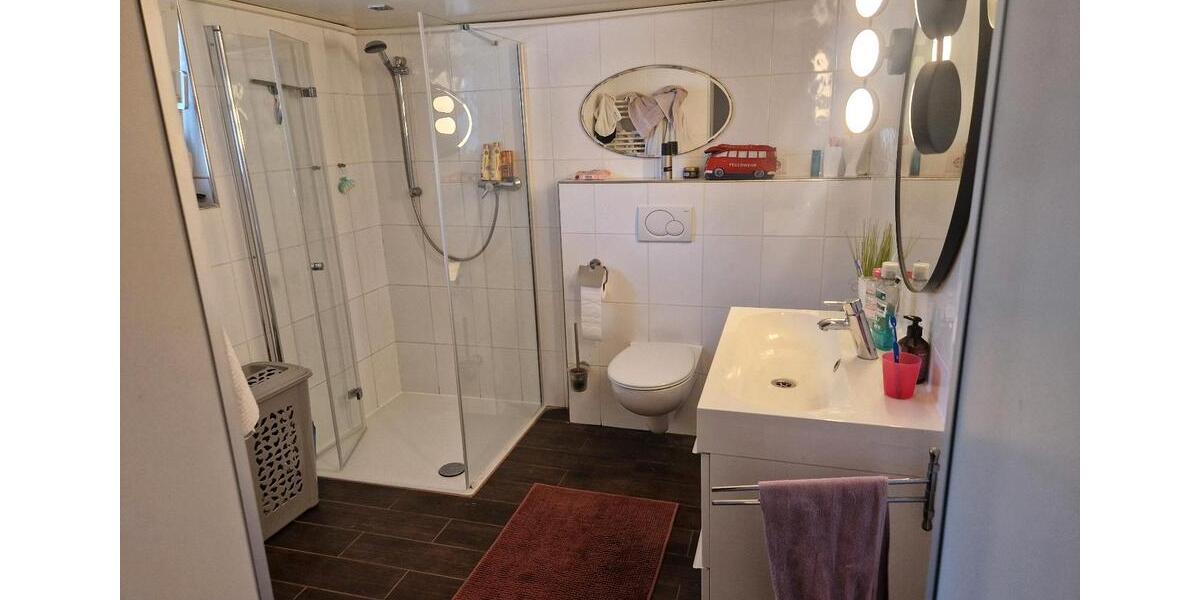 Doppelhaushälfte Oberhausen Schmachtendorf - 4 Zimmer, 100 m&sup2;, 259.000&euro; | Angebot:27119869