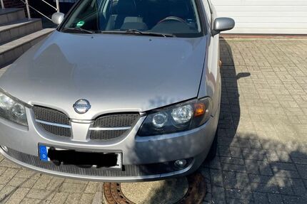 Nissan Almera 195.448 km 700 &euro; Selm 59379