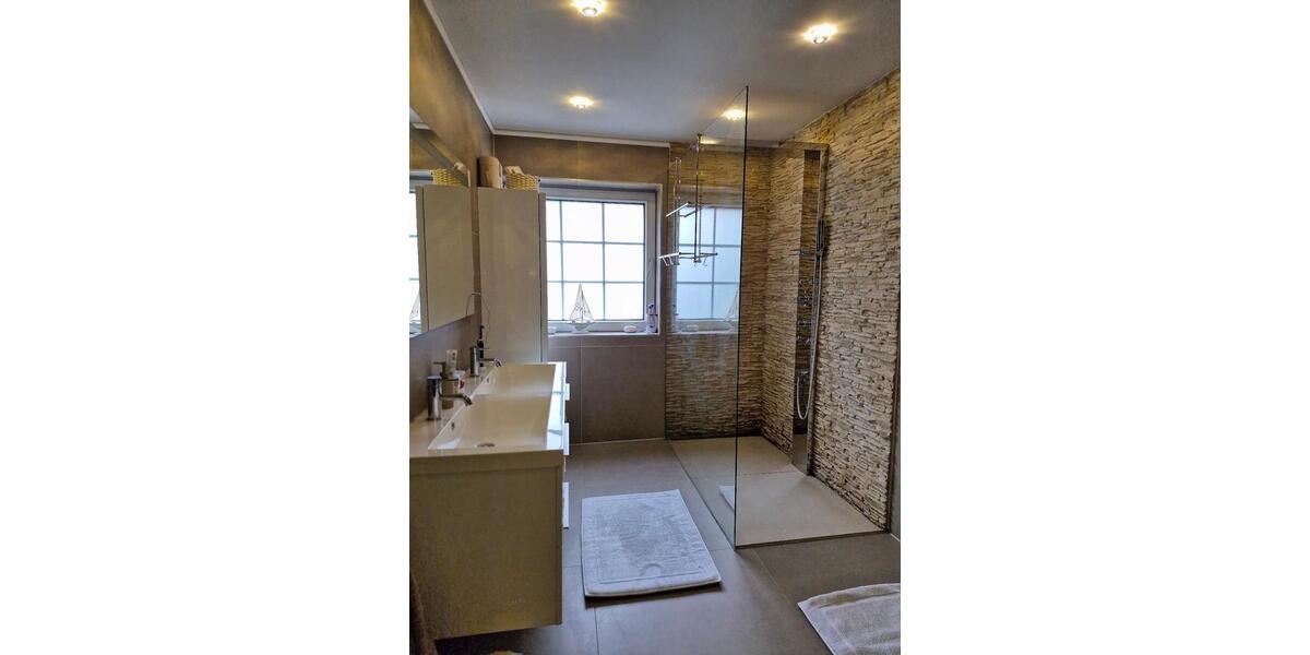 Einfamilienhaus Gelsenkirchen Gelsenkirchen-Mitte - 2 Zimmer, 280 m&sup2;, 800.000&euro; | Angebot:26889481