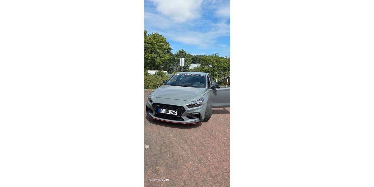 Hyundai i30 118.850 km 19.350 &euro; Oberhausen 46147