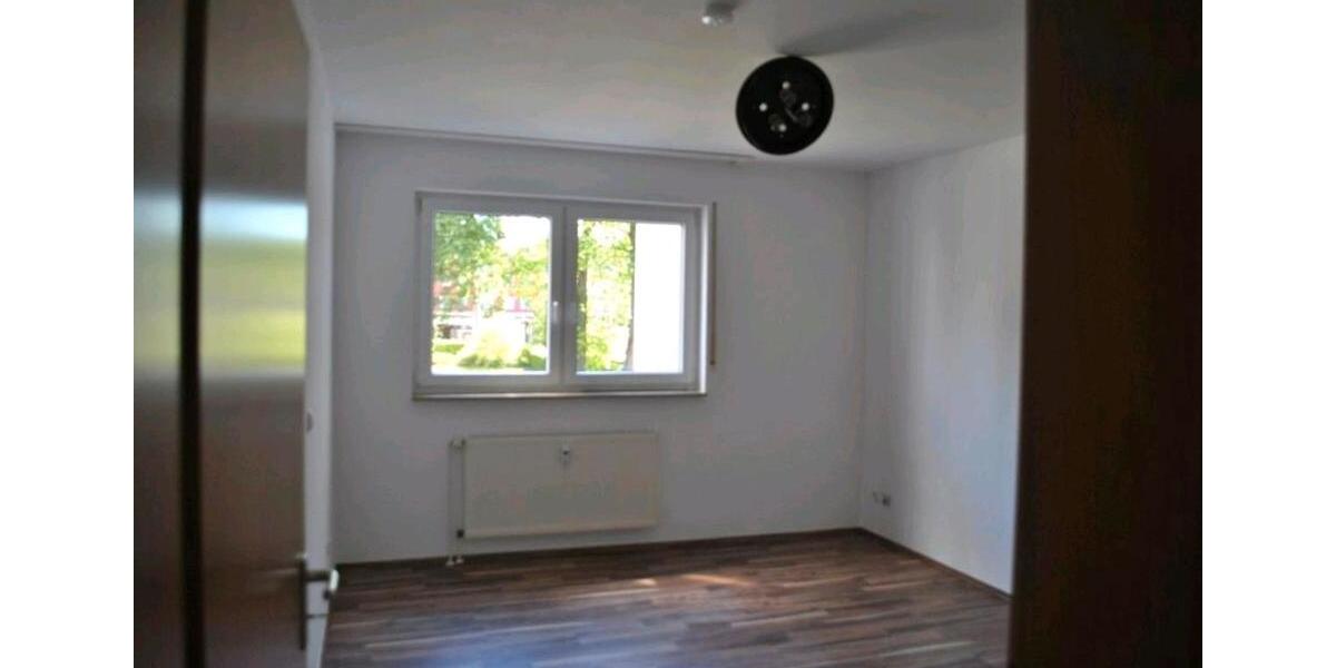 Etagenwohnung Bochum Bochum-Mitte - 3.5 Zimmer, 84 m&sup2;, 185.000&euro; | Angebot:26995095