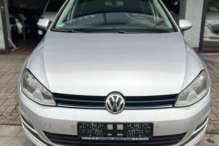 VW Golf 238.126 km 6.800 € Oberhausen 46145