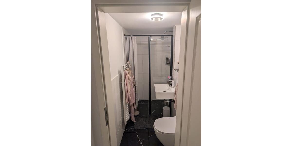 Kernsaniertes Reihenendhaus mit Garten, Garage & Stellplätzen 4 zimmer