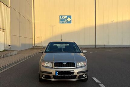 Skoda Fabia 183.018 km 3.000 &euro; Datteln 45711