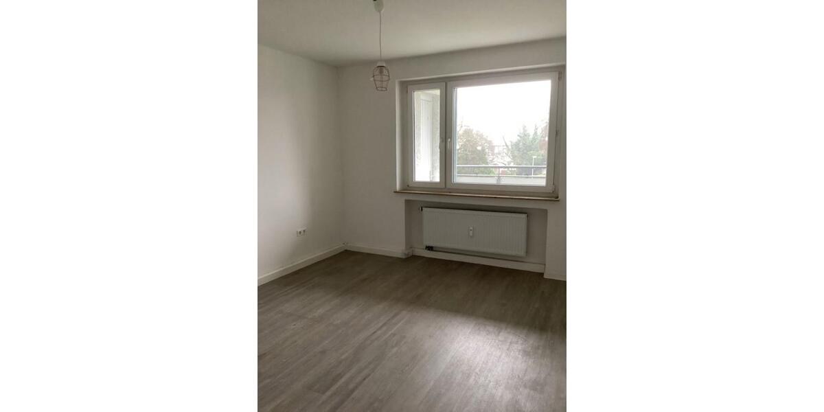 Etagenwohnung Mülheim an der Ruhr Dümpten - 3 Zimmer, 77 m&sup2;, 660&euro; | Angebot:24671041