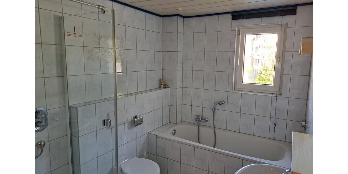 Etagenwohnung Witten Annen - 3 Zimmer, 96 m&sup2;, 750&euro; | Angebot:26326018