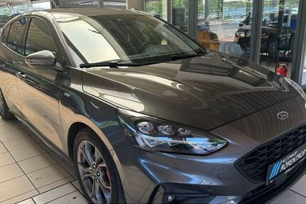 Ford Focus 40.476 km 17.979 &euro; Lünen 44532