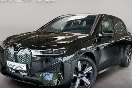 BMW iX 29.155 km 60.399 € Essen 45141