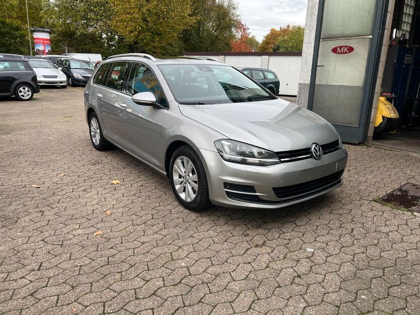 VW Golf 168.000 km 9.980 € Essen 45141