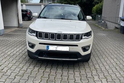 Jeep Compass 105.700 km 14.101 &euro; Bottrop 46242