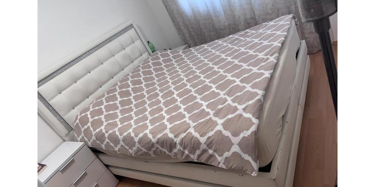 Etagenwohnung Essen Frillendorf - 3 Zimmer, 80 m&sup2; | Angebot:26383000