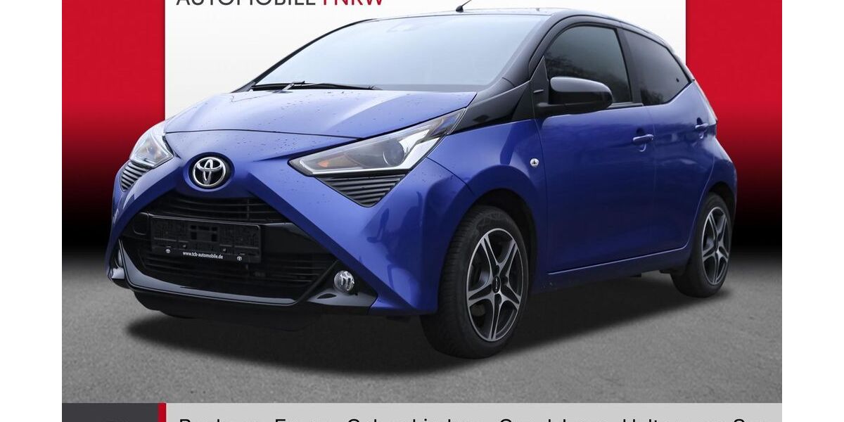 Toyota Aygo (X) 21.500 km 12.689 &euro; Mülheim 45475