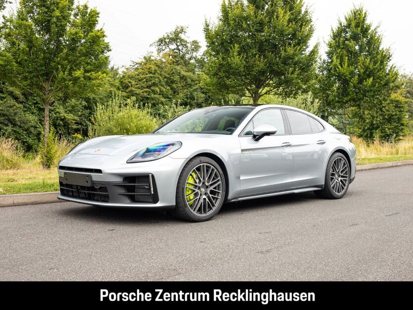 Porsche Panamera 14.990 km 129.980 € Recklinghausen 45665