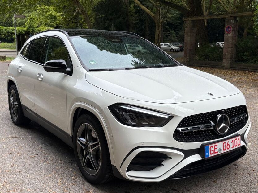Mercedes-Benz GLA 200 6.980 km 39.988 € Gelsenkirchen OT Schalke-Nord 45881