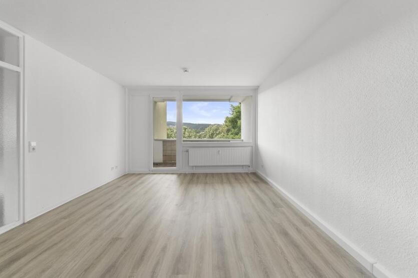 Frisch renoviert & bequem erreichbar – 2 Zimmer mit Aufzug in Hagen-Vorhalle zimmer