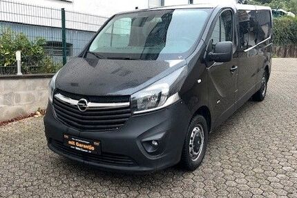 Opel Vivaro 249.000 km 9.649 &euro; Witten 58454
