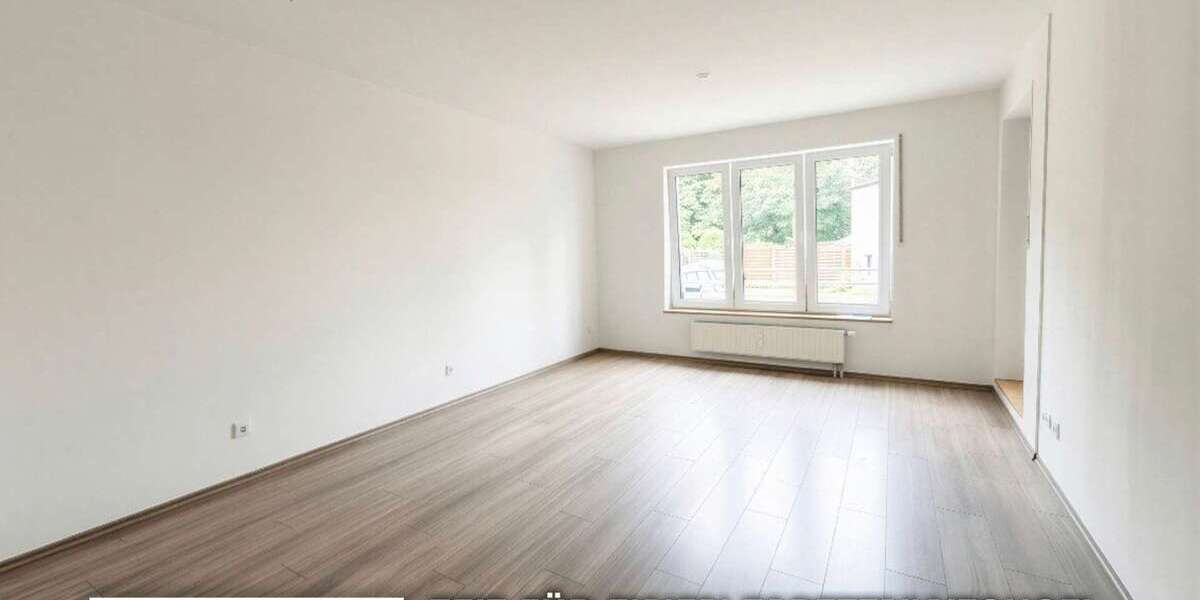 Etagenwohnung Oberhausen Schmachtendorf - 3 Zimmer, 74 m&sup2;, 665&euro; | Angebot:27122709