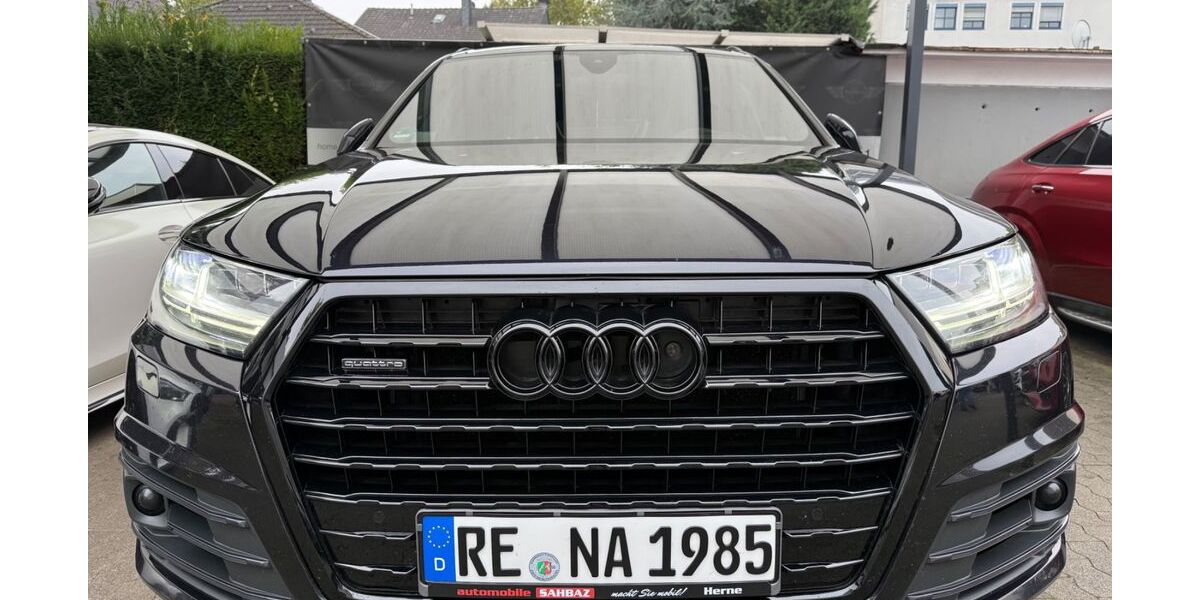 Audi Q7 215.000 km 31.900 &euro; Herne 44649