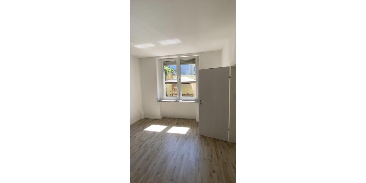 Etagenwohnung Dortmund Innenstadt Nord - 6 Zimmer, 148 m&sup2;, 165.000&euro; | Angebot:26851725