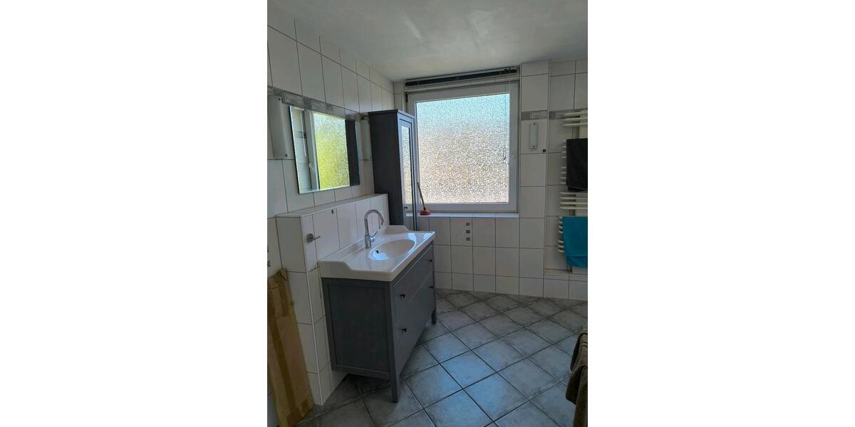 Dachgeschoßwohnung Gelsenkirchen Gelsenkirchen-Nord - 3 Zimmer, 110 m&sup2;, 125.000&euro; | Angebot:26165905