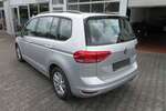 VW Touran Comfortline 2.0 TDI NAVI ALU APS SITZHEIZUN 212.780 km 12.988 € Bergkamen 59192