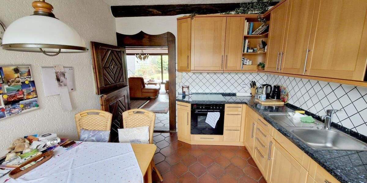 Einfamilienhaus Mülheim Holthausen - 5 Zimmer, 216 m&sup2;, 599.000&euro; | Angebot:25339695