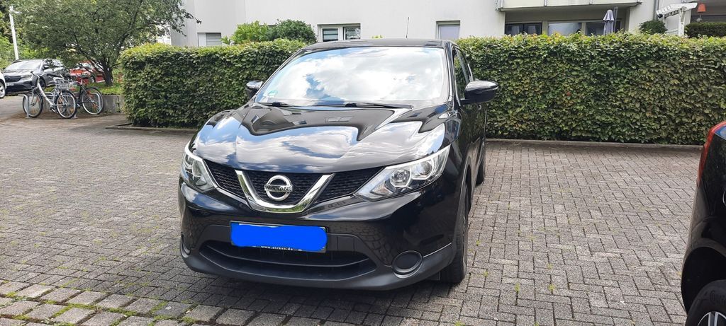Nissan Qashqai 99.000 km 10.090 € Dortmund 44143