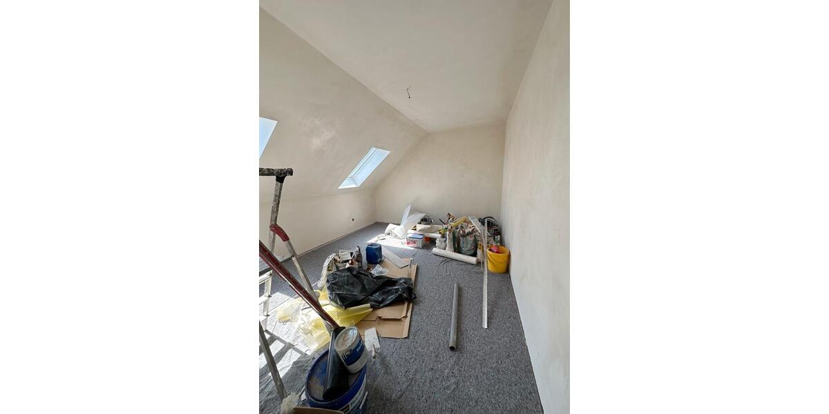Dachgeschoßwohnung Gladbeck - 2.5 Zimmer, 67 m&sup2;, 205.000&euro; | Angebot:27147425