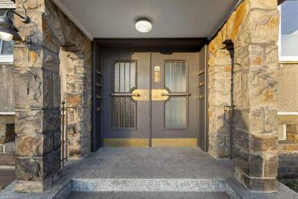 Wohnung Essen Bergerhausen - 2 Zimmer, 73 m&sup2;, 179.000&euro; | Angebot:24112811