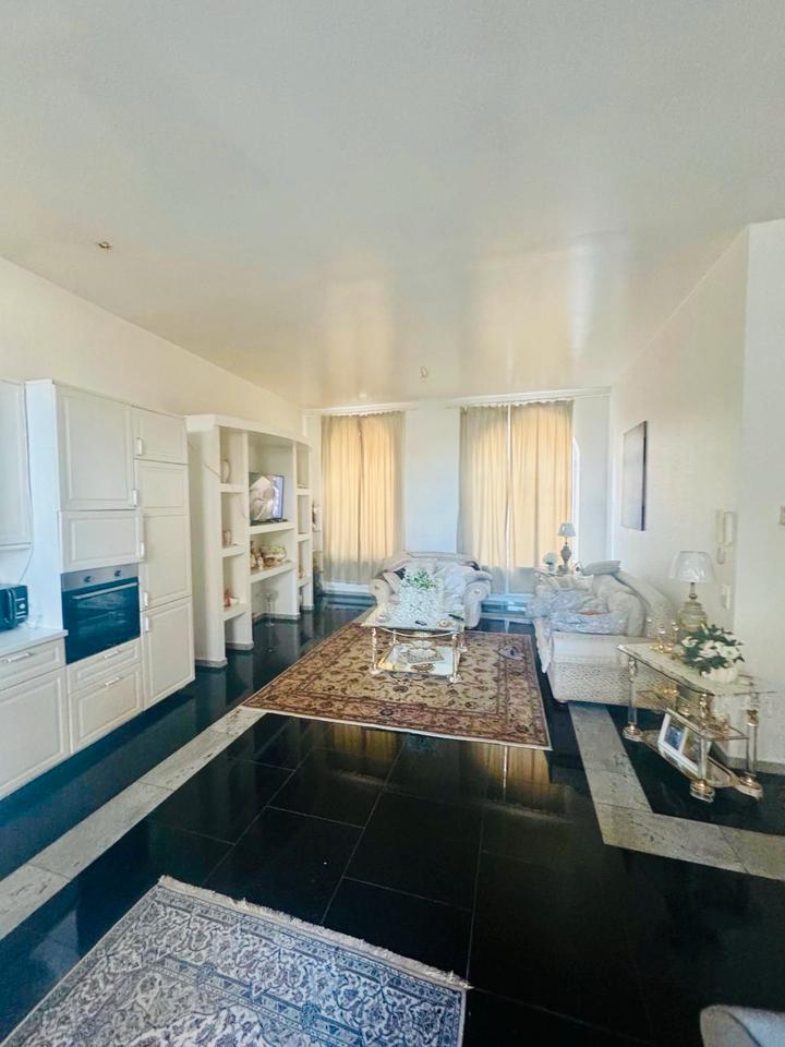 Attraktives Immobilienangebot: Mehrfamilienhaus + Einfamilienhaus zimmer