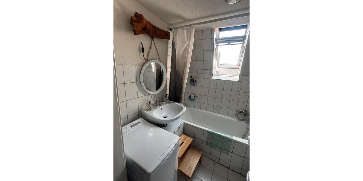 Dachgeschoßwohnung Wetter (Ruhr) - 3 Zimmer, 52 m&sup2;, 340&euro; | Angebot:25377329